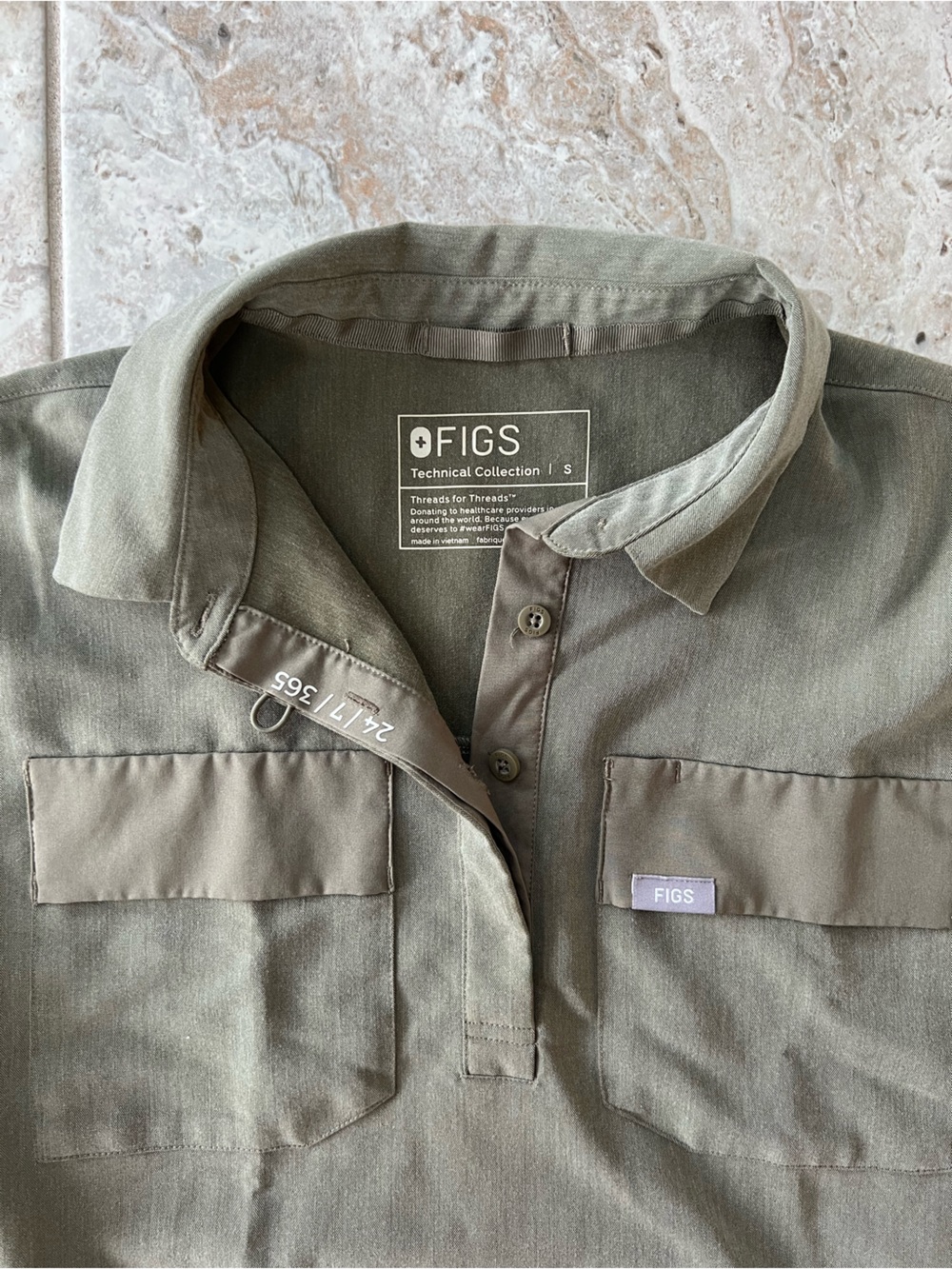 FIGS RARE Saiya Three Pocket Classic Cargo Polo Top Olive Green (PO #2768), sz S - Picture 6 of 9